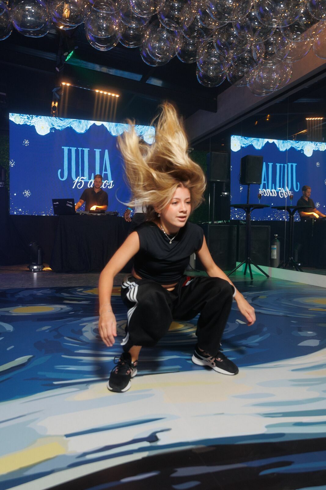 Foto Aniversário de 15 Anos da Júlia no Indaiá Villa em Joinville - Imagem 181