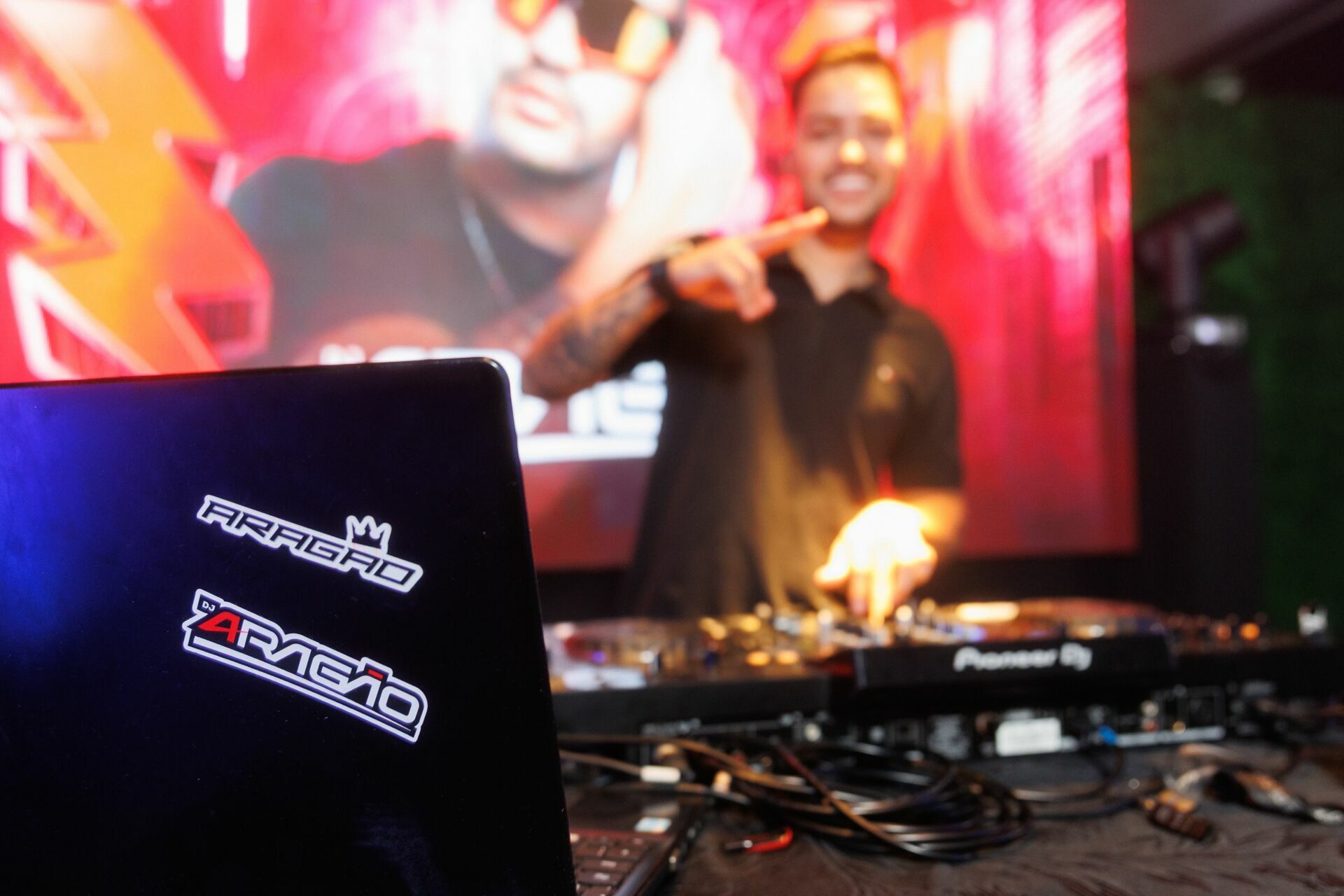 Foto Aniversário de 15 Anos da Júlia no Indaiá Villa em Joinville - Imagem 215