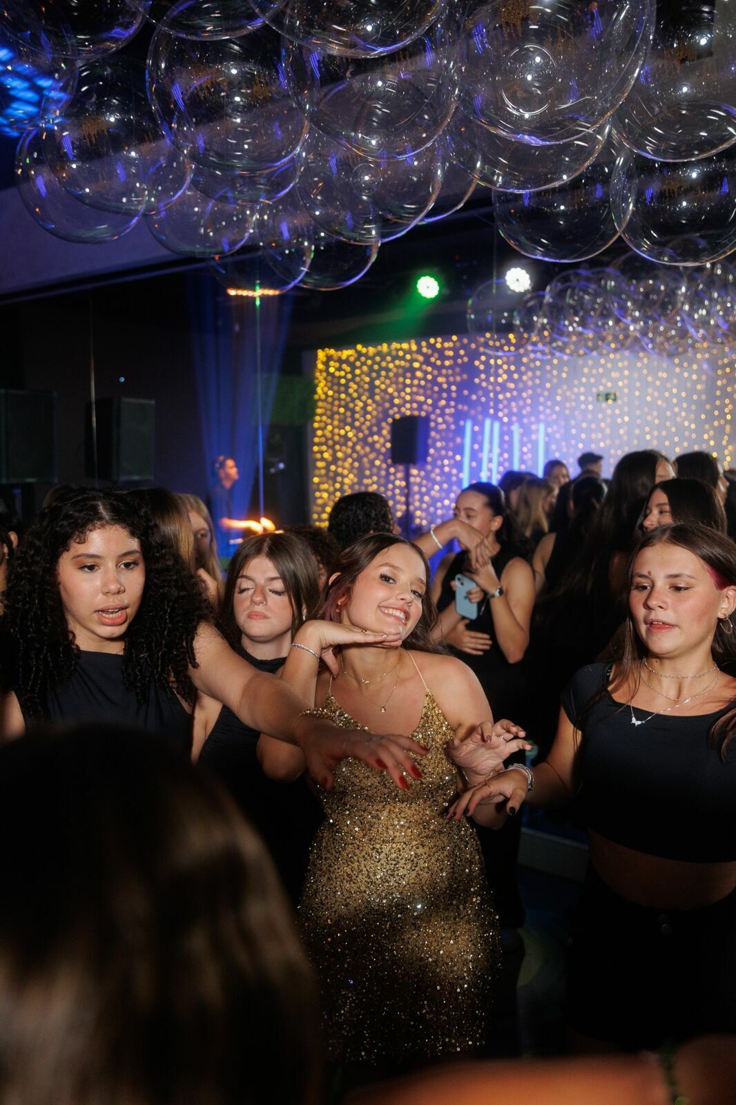 Foto Aniversário de 15 Anos da Júlia no Indaiá Villa em Joinville - Imagem 199