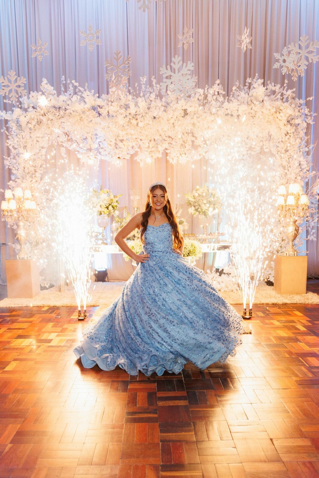 Foto Aniversário da Valentina 15 Anos no Clube Náutico Cruzeiro do Sul - Fotógrafo em Joinville - Imagem 106