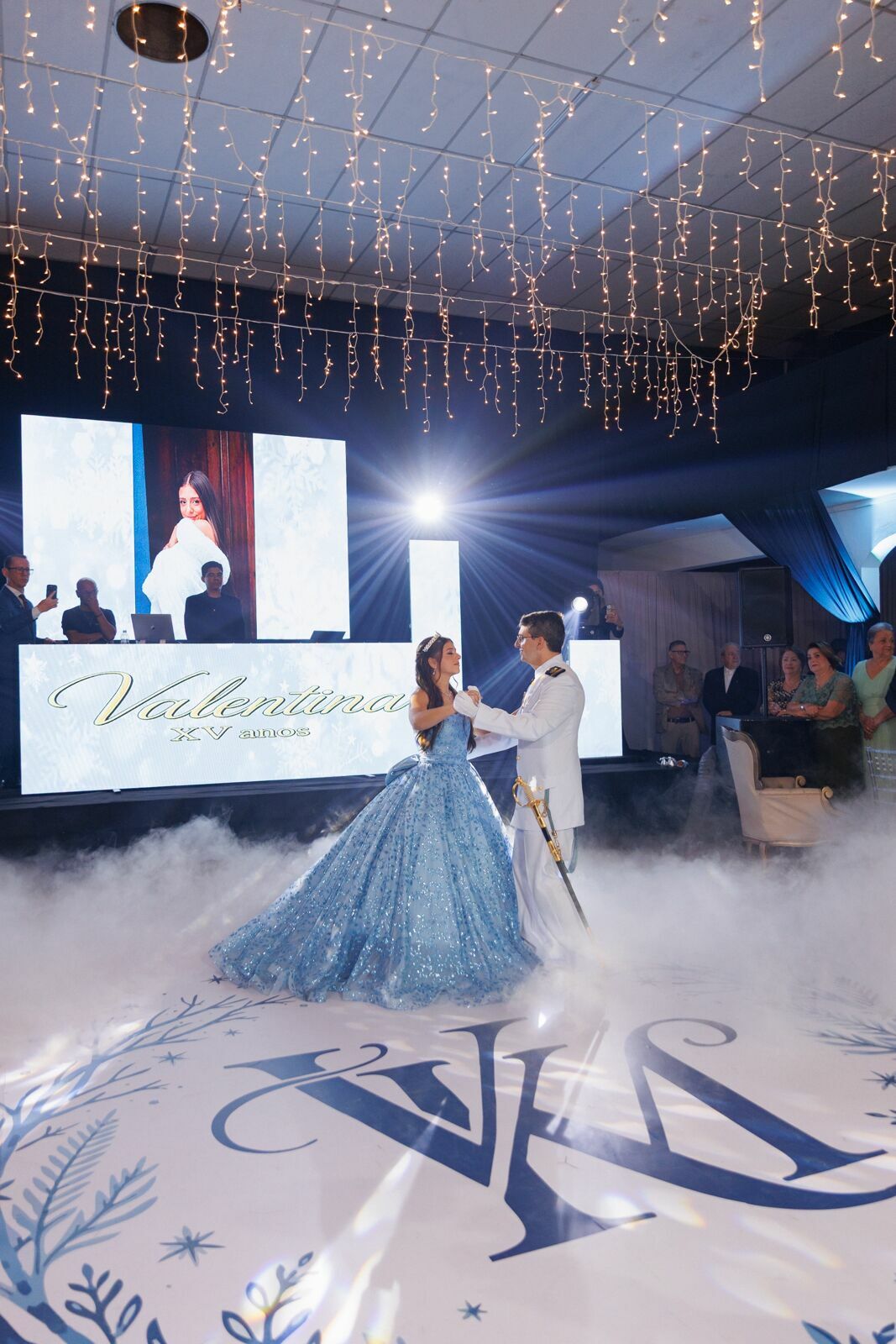 Foto Aniversário da Valentina 15 Anos no Clube Náutico Cruzeiro do Sul - Fotógrafo em Joinville - Imagem 119