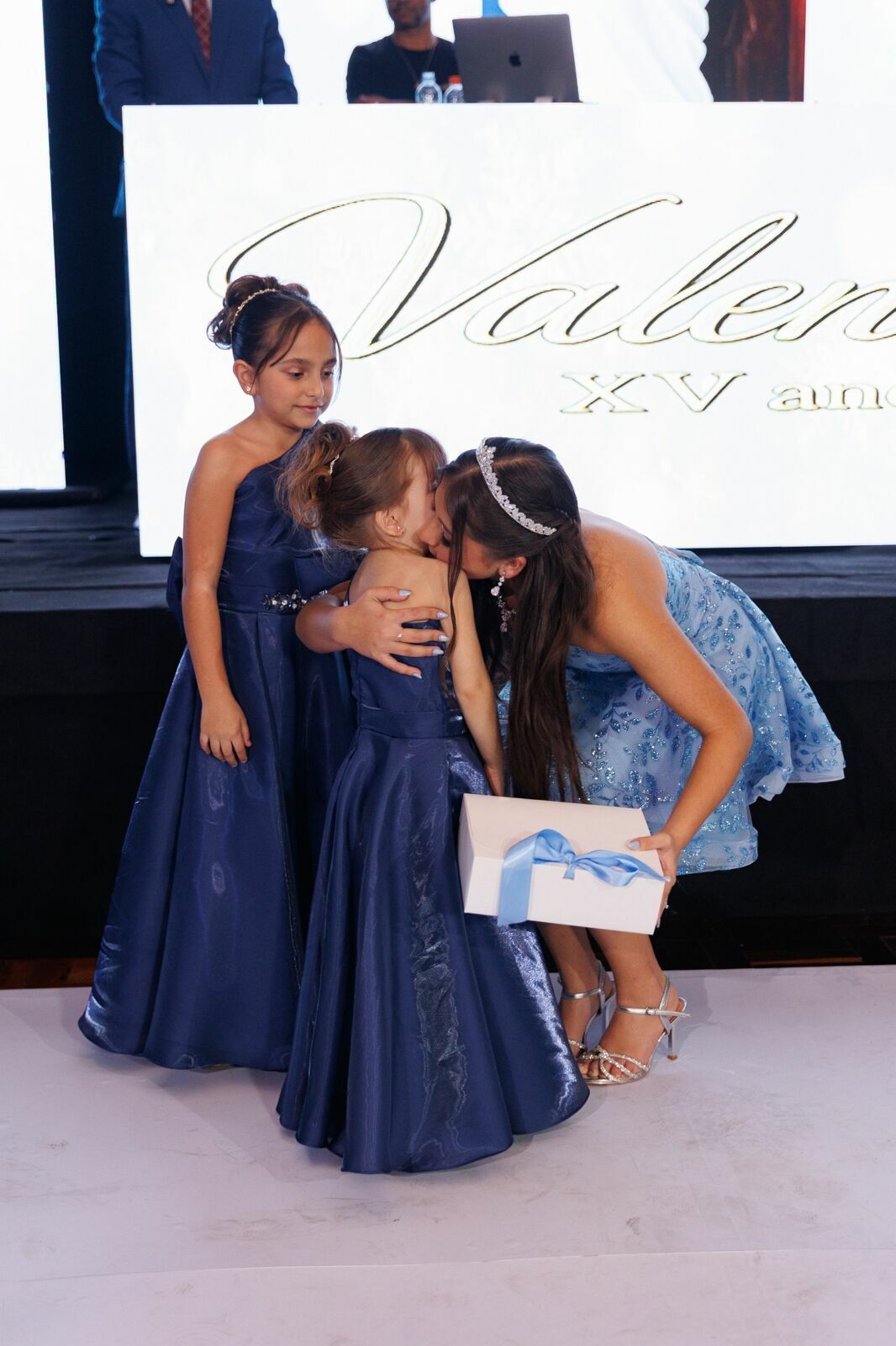 Foto Aniversário da Valentina 15 Anos no Clube Náutico Cruzeiro do Sul - Fotógrafo em Joinville - Imagem 184