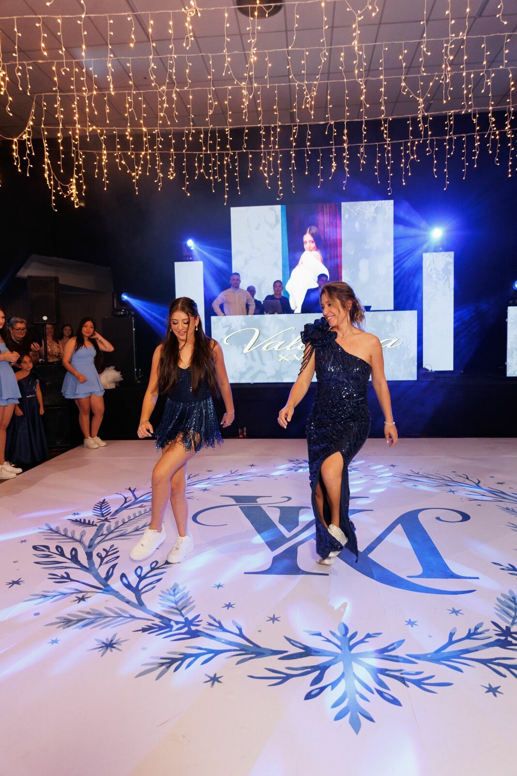 Foto Aniversário da Valentina 15 Anos no Clube Náutico Cruzeiro do Sul - Fotógrafo em Joinville - Imagem 212