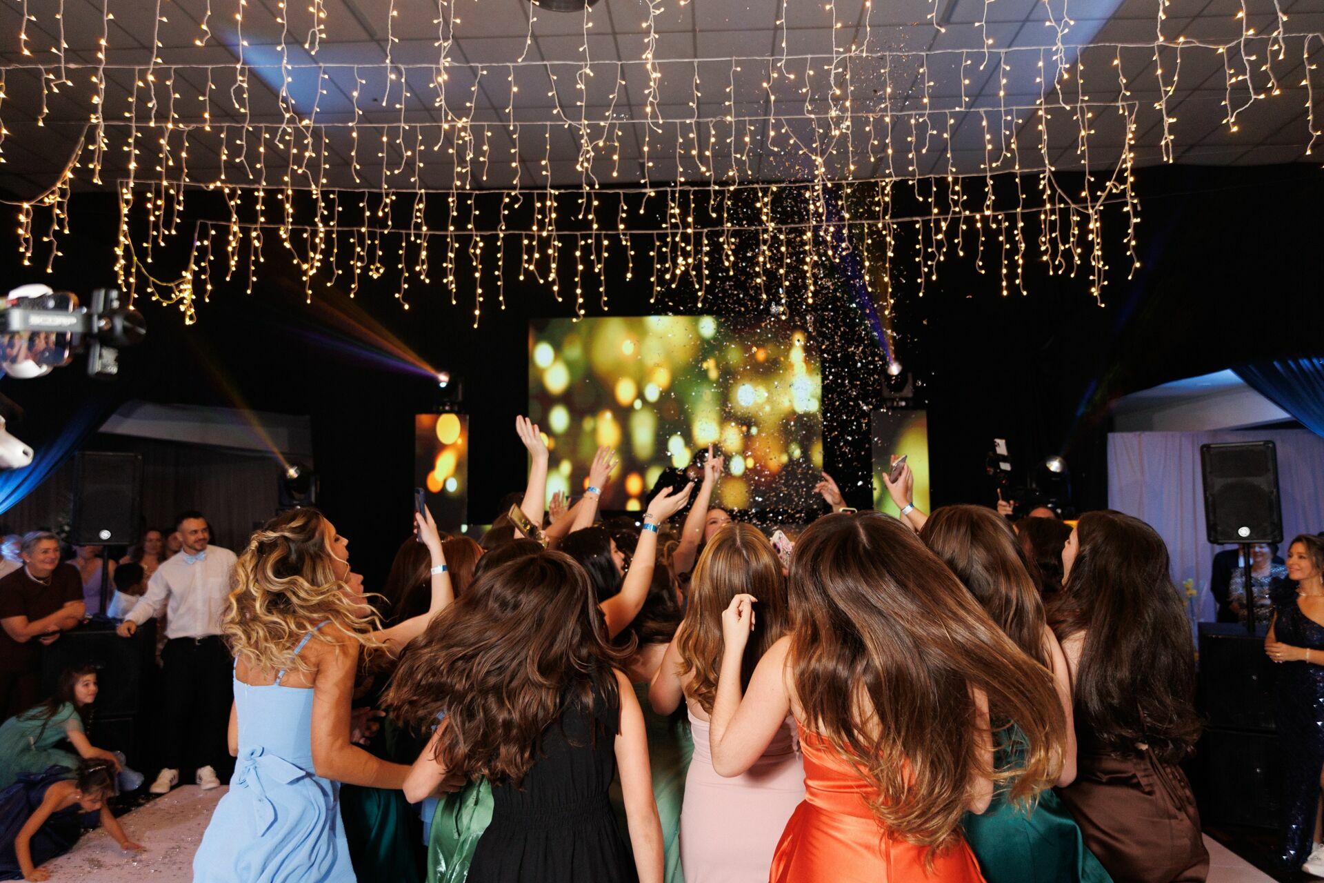 Foto Aniversário da Valentina 15 Anos no Clube Náutico Cruzeiro do Sul - Fotógrafo em Joinville - Imagem 238