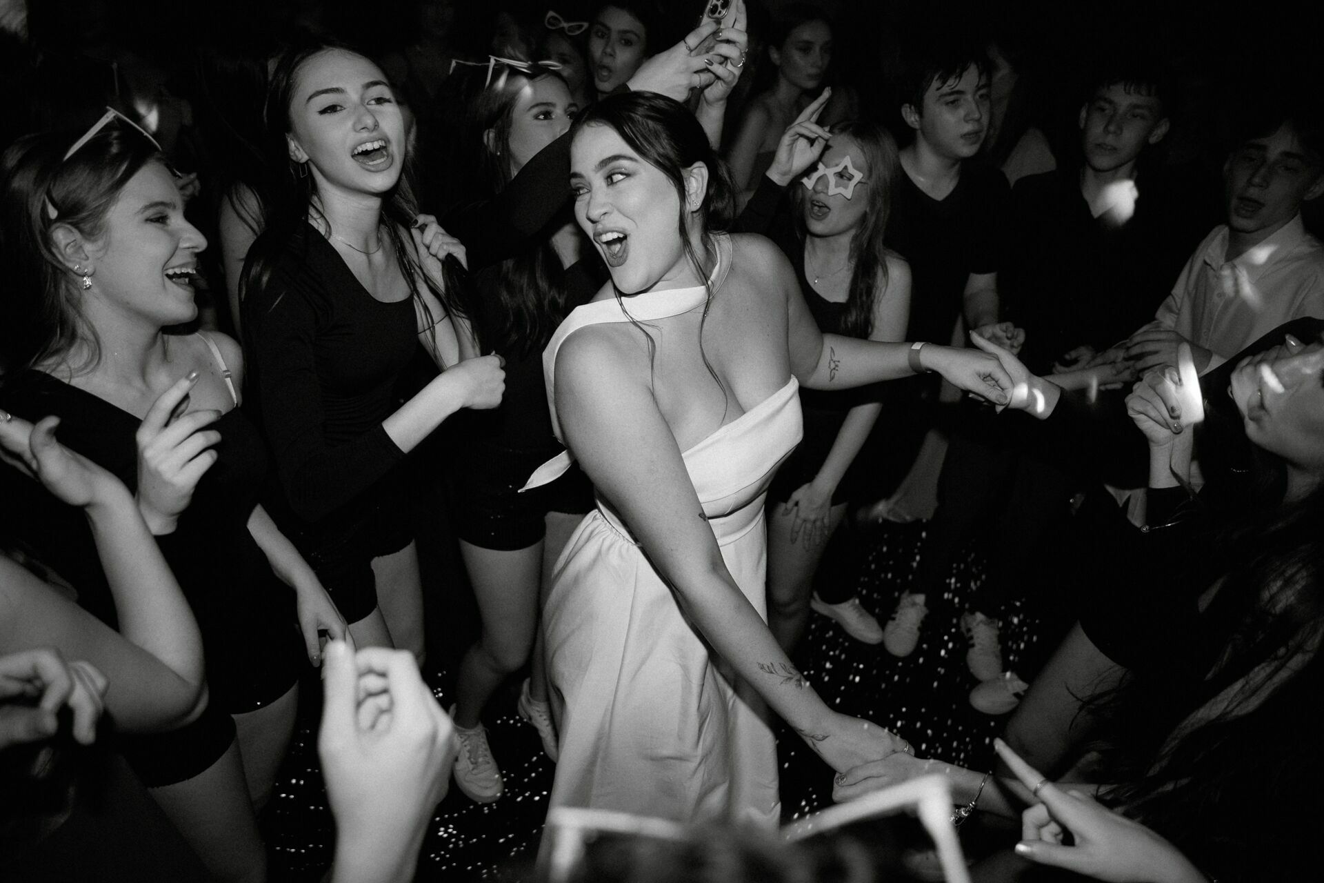 Foto Aniversário da Manu 15 Anos no Joinville Tênis Clube - Fotógrafo em Joinville - Imagem 197