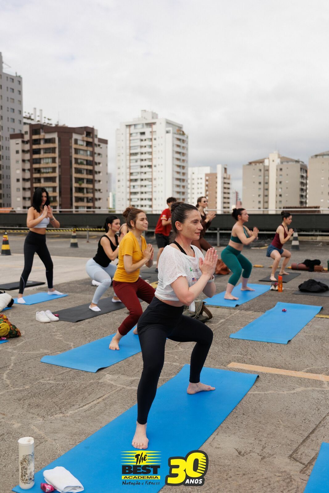 Foto Yoga no Shopping Mueller em Joinville - Fotógrafo em Joinville Foto Yoga no Shopping Mueller em Joinville - Fotógrafo em Joinville - Imagem 4